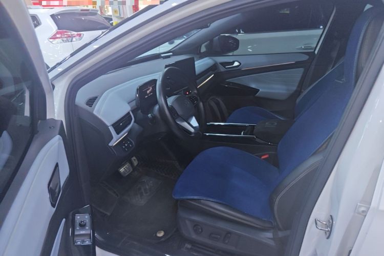 Used Volkswagen ID.4 X 2024 Pure & Smart Edition Driver Seat