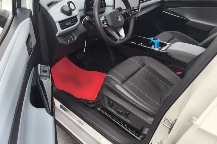 Used Volkswagen ID.4 X 2024 Pure & Smart Edition Driver Seat