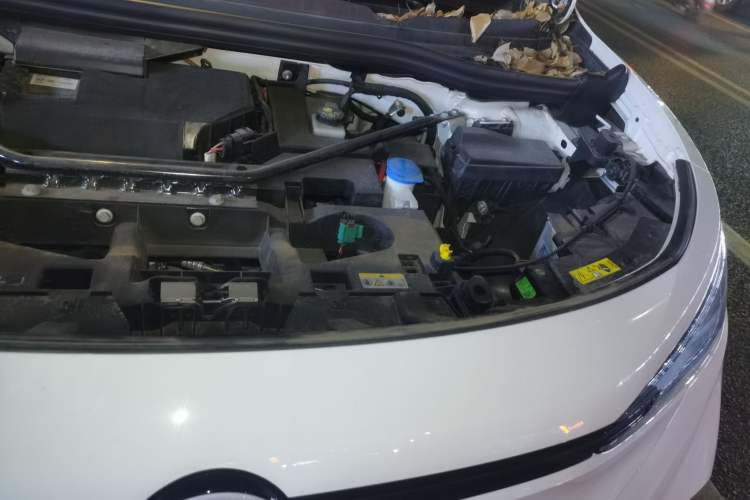 Used Volkswagen ID.4 X 2024 Pure & Smart Edition Engine Bay Left