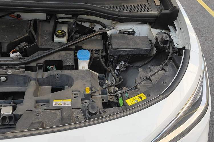 Used Volkswagen ID.4 X 2024 Pure & Smart Edition Engine Bay Left