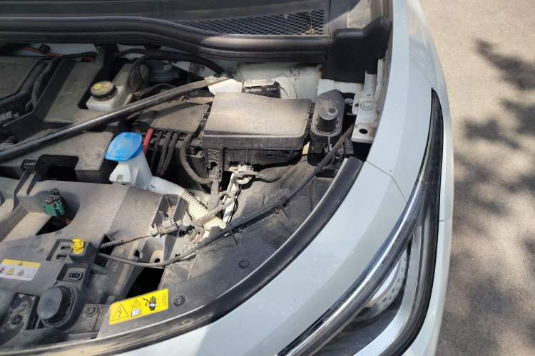 Used Volkswagen ID.4 X 2024 Pure & Smart Edition Engine Bay Left