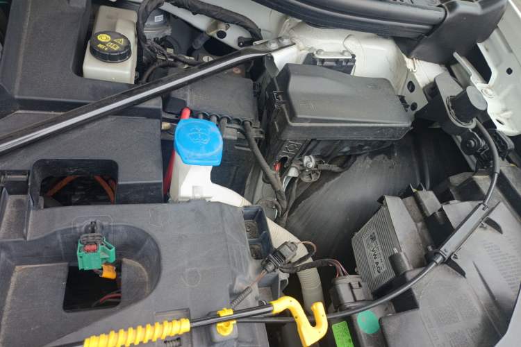 Used Volkswagen ID.4 X 2024 Pure & Smart Edition Engine Bay Left
