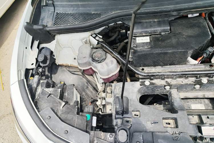 Used Volkswagen ID.4 X 2024 Pure & Smart Edition Engine Bay Right