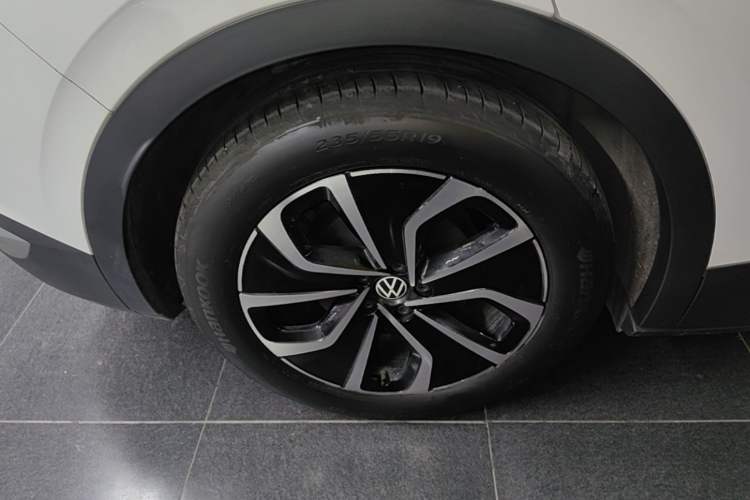 Used Volkswagen ID.4 X 2024 Pure & Smart Edition Exterior 5