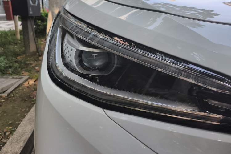 Used Volkswagen ID.4 X 2024 Pure & Smart Edition Exterior 6
