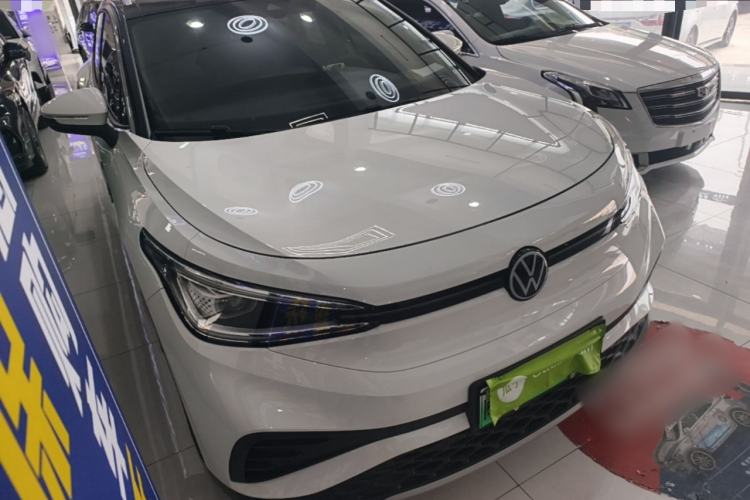 Used Volkswagen ID.4 X 2024 Pure & Smart Edition Front Right 45 Deg