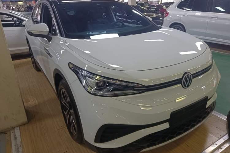 Used Volkswagen ID.4 X 2024 Pure & Smart Edition Front Right 45 Deg