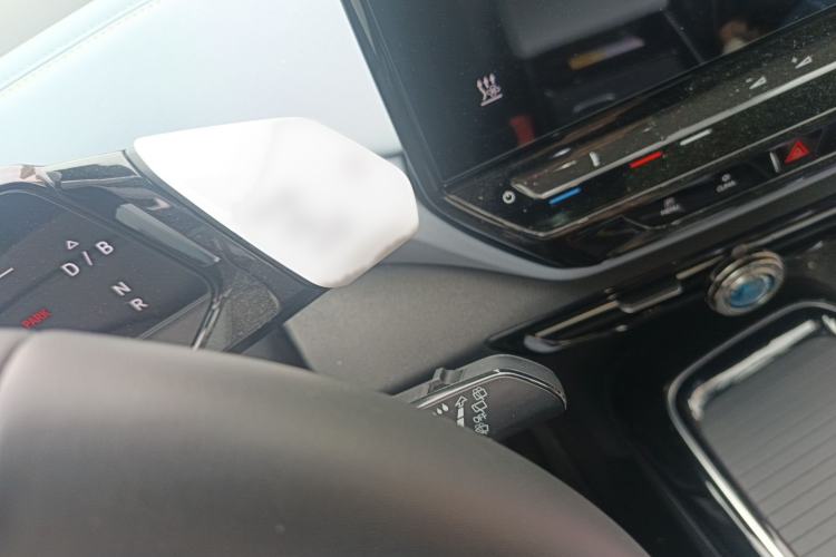 Used Volkswagen ID.4 X 2024 Pure & Smart Edition Gear Lever