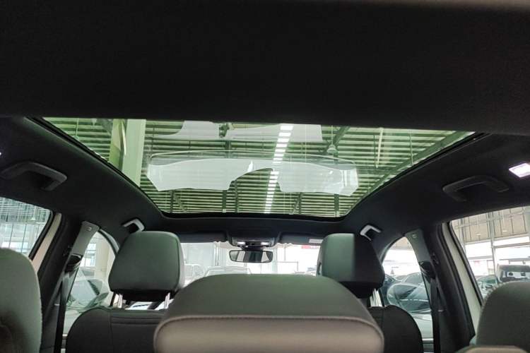 Used Volkswagen ID.4 X 2024 Pure & Smart Edition Headliner