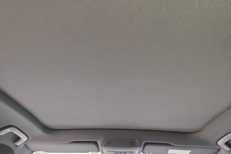 Used Volkswagen ID.4 X 2024 Pure & Smart Edition Headliner