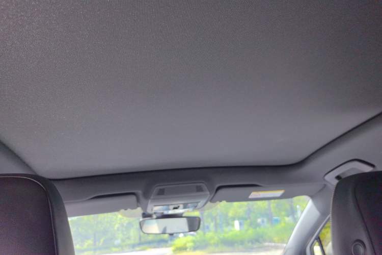 Used Volkswagen ID.4 X 2024 Pure & Smart Edition Headliner