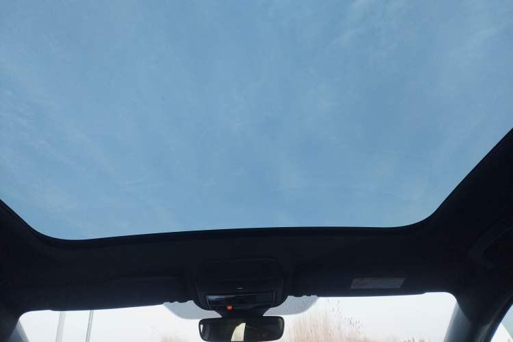 Used Volkswagen ID.4 X 2024 Pure & Smart Edition Headliner