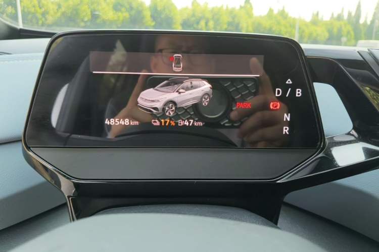 Used Volkswagen ID.4 X 2024 Pure & Smart Edition Instrument Cluster