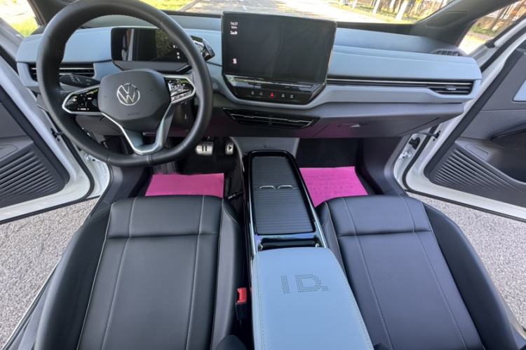 Used Volkswagen ID.4 X 2024 Pure & Smart Edition Interior 1