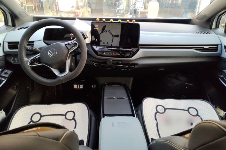 Used Volkswagen ID.4 X 2024 Pure & Smart Edition Interior 2