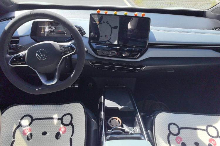 Used Volkswagen ID.4 X 2024 Pure & Smart Edition Interior 3