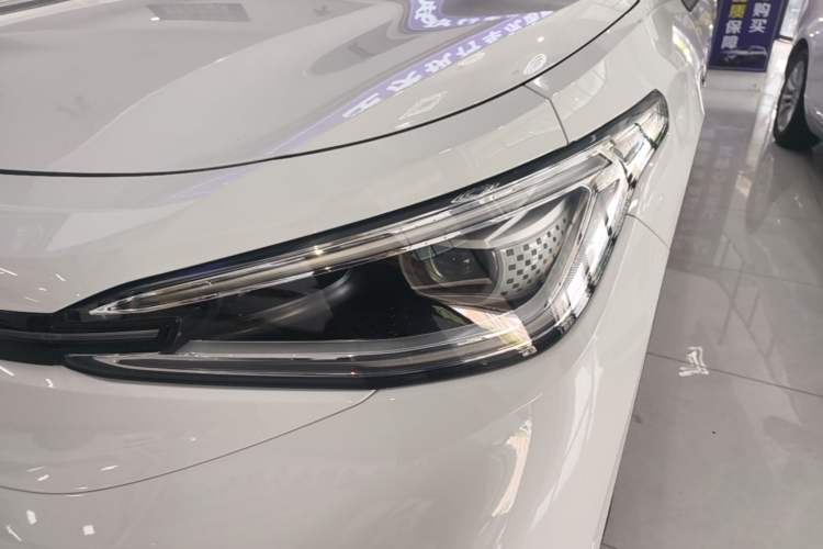Used Volkswagen ID.4 X 2024 Pure & Smart Edition Left Front Headlight