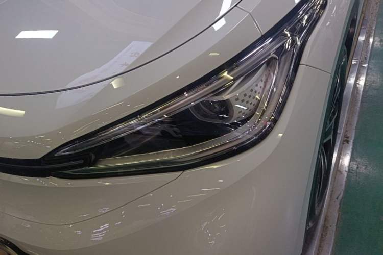 Used Volkswagen ID.4 X 2024 Pure & Smart Edition Left Front Headlight