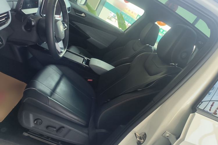 Used Volkswagen ID.4 X 2024 Pure & Smart Edition Left Front Seat