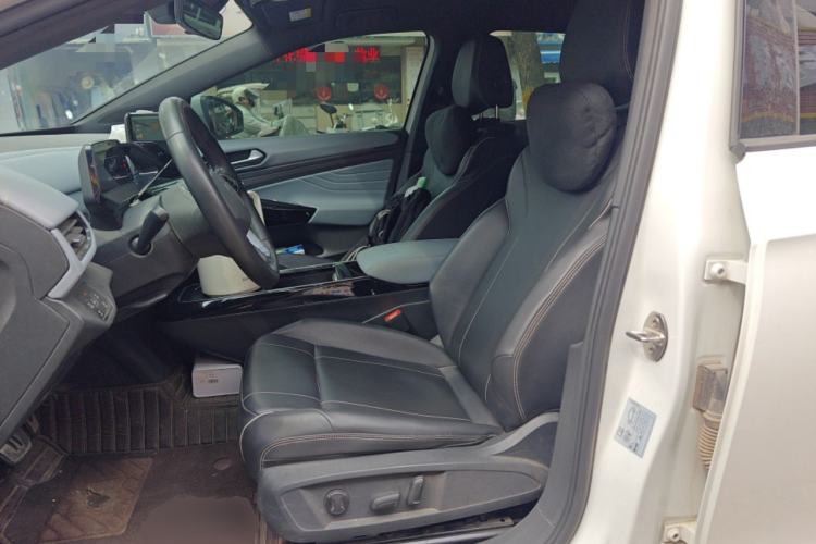 Used Volkswagen ID.4 X 2024 Pure & Smart Edition Left Front Seat