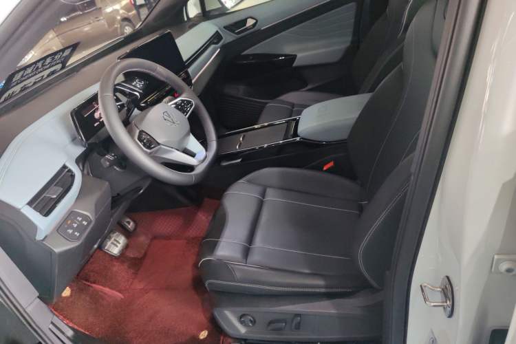 Used Volkswagen ID.4 X 2024 Pure & Smart Edition Left Front Seat