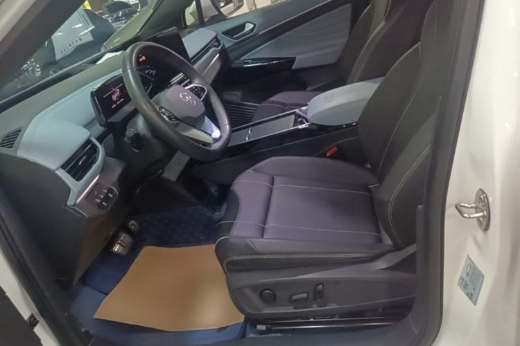 Used Volkswagen ID.4 X 2024 Pure & Smart Edition Left Front Seat