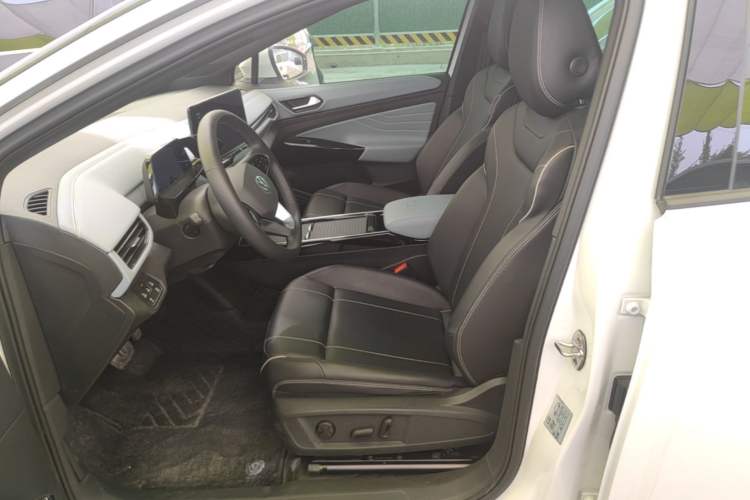 Used Volkswagen ID.4 X 2024 Pure & Smart Edition Left Front Seat