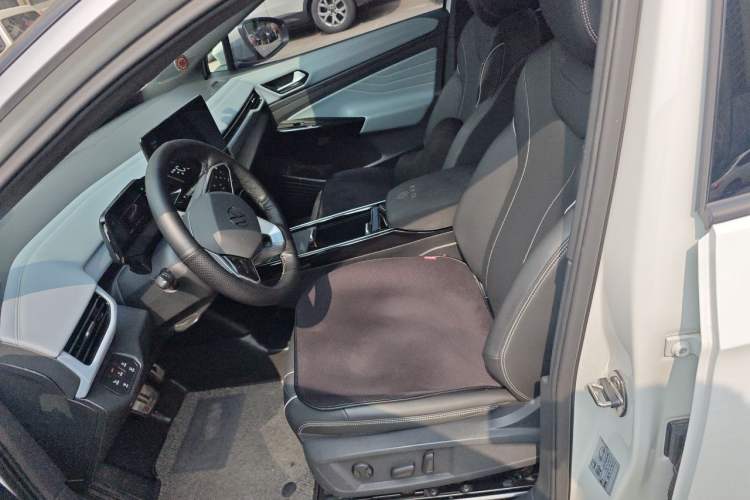 Used Volkswagen ID.4 X 2024 Pure & Smart Edition Left Front Seat
