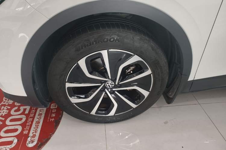 Used Volkswagen ID.4 X 2024 Pure & Smart Edition Left Front Wheel Hub