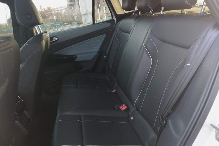 Used Volkswagen ID.4 X 2024 Pure & Smart Edition Left Rear Seat