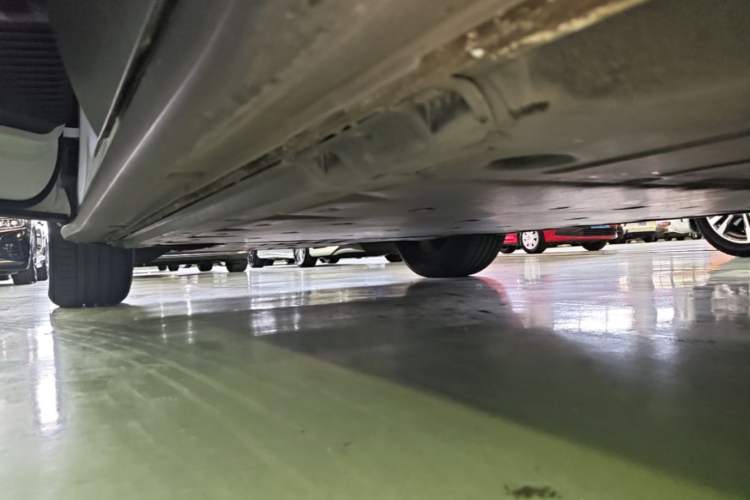 Used Volkswagen ID.4 X 2024 Pure & Smart Edition Left Side Sill