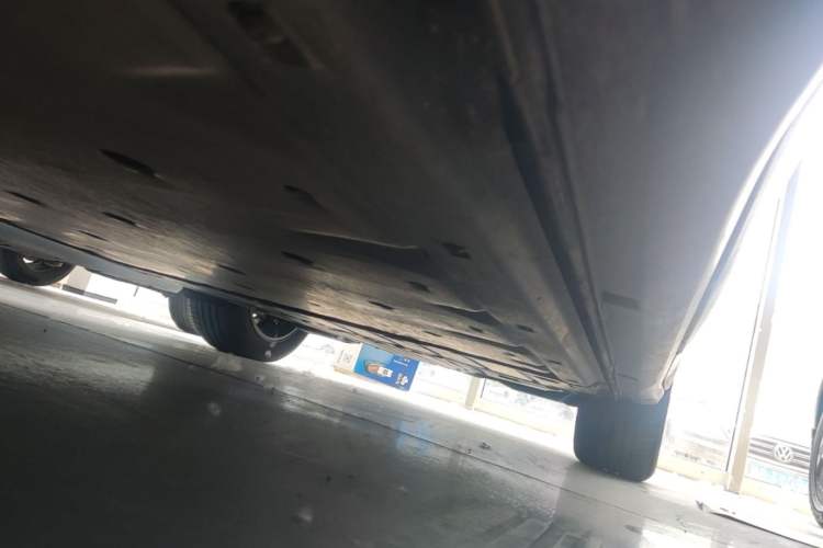 Used Volkswagen ID.4 X 2024 Pure & Smart Edition Left Side Sill