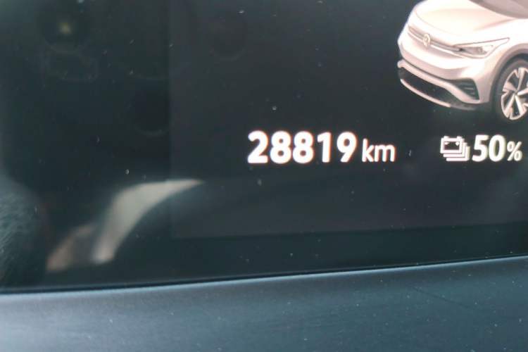Used Volkswagen ID.4 X 2024 Pure & Smart Edition Odometer Close Up