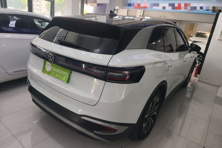 Used Volkswagen ID.4 X 2024 Pure & Smart Edition Rear Right 45 Deg