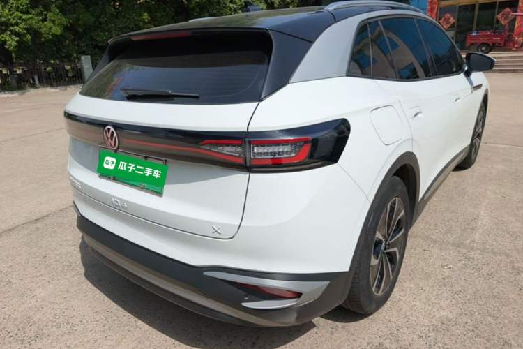 Used Volkswagen ID.4 X 2024 Pure & Smart Edition Rear Right 45 Deg