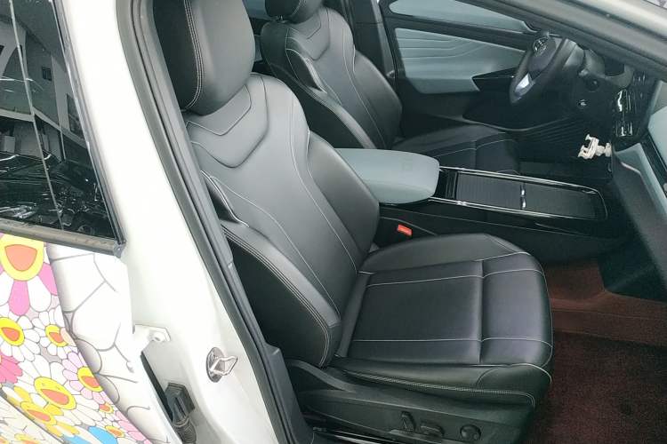 Used Volkswagen ID.4 X 2024 Pure & Smart Edition Right Front Seat