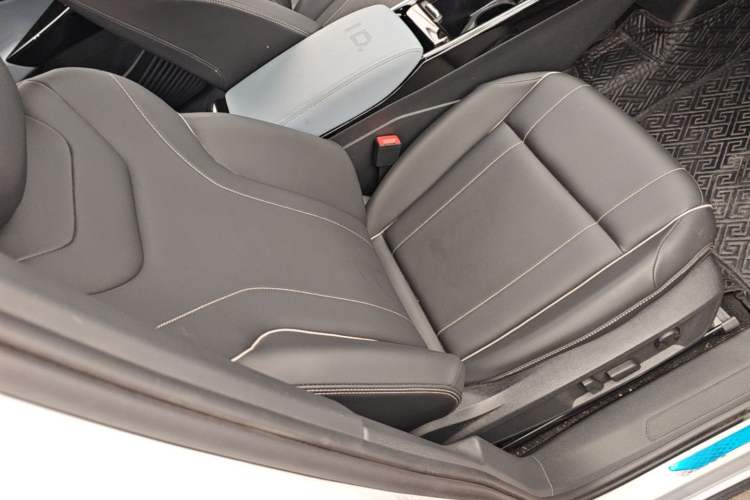 Used Volkswagen ID.4 X 2024 Pure & Smart Edition Right Front Seat
