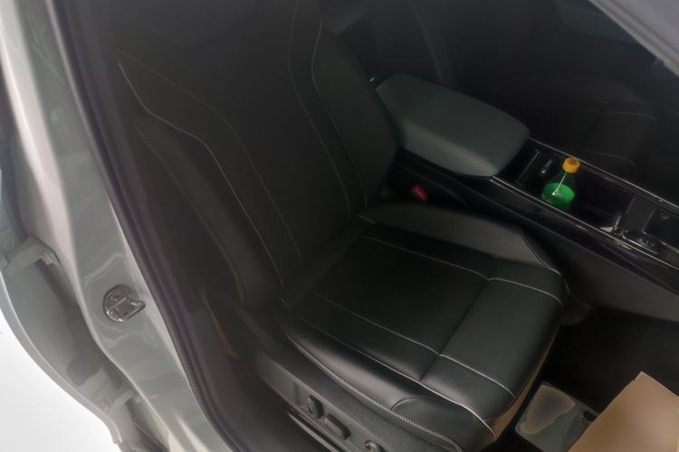 Used Volkswagen ID.4 X 2024 Pure & Smart Edition Right Front Seat