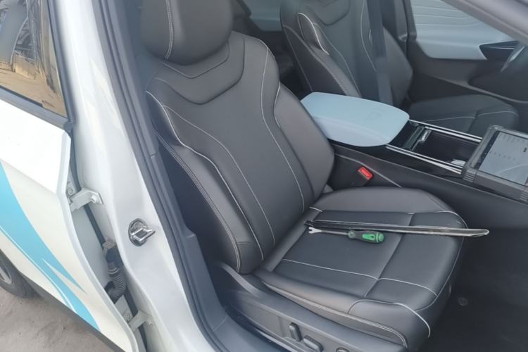Used Volkswagen ID.4 X 2024 Pure & Smart Edition Right Front Seat