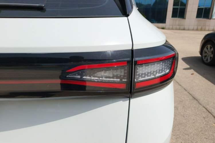 Used Volkswagen ID.4 X 2024 Pure & Smart Edition Right Rear Taillight
