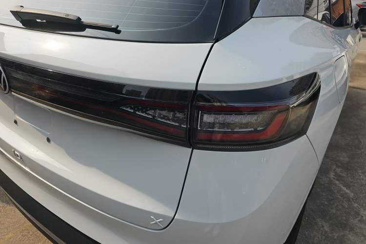 Used Volkswagen ID.4 X 2024 Pure & Smart Edition Right Rear Taillight