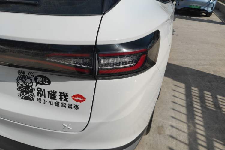 Used Volkswagen ID.4 X 2024 Pure & Smart Edition Right Rear Taillight