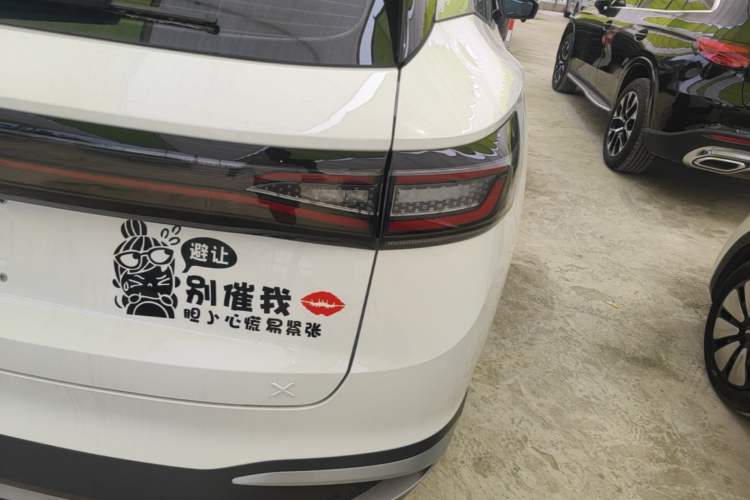 Used Volkswagen ID.4 X 2024 Pure & Smart Edition Right Rear Taillight