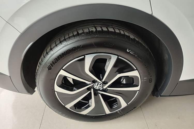 Used Volkswagen ID.4 X 2024 Pure & Smart Edition Right Rear Wheel Hub