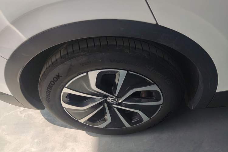 Used Volkswagen ID.4 X 2024 Pure & Smart Edition Right Rear Wheel Hub