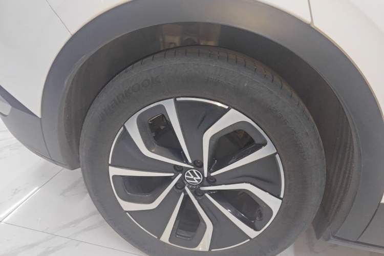 Used Volkswagen ID.4 X 2024 Pure & Smart Edition Right Rear Wheel Hub