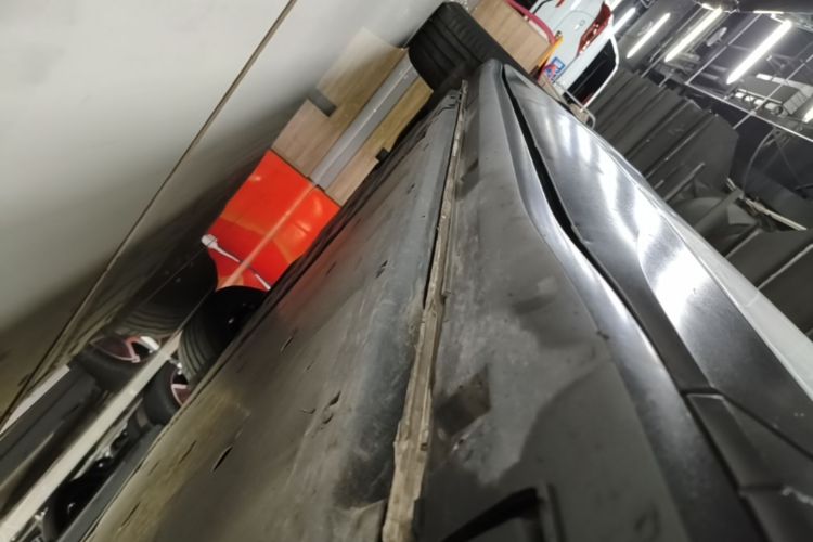 Used Volkswagen ID.4 X 2024 Pure & Smart Edition Right Side Sill