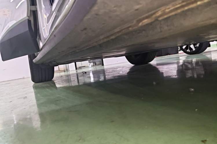 Used Volkswagen ID.4 X 2024 Pure & Smart Edition Right Side Sill