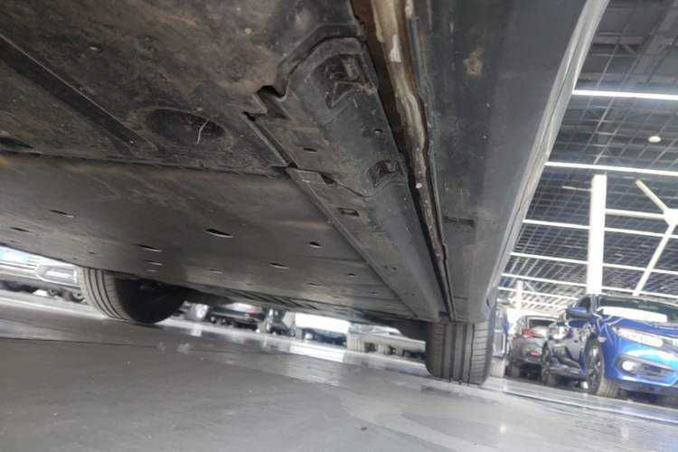 Used Volkswagen ID.4 X 2024 Pure & Smart Edition Right Side Sill