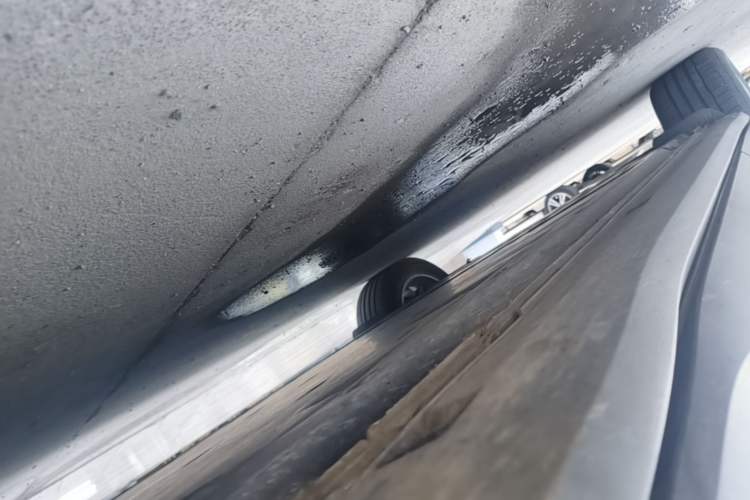 Used Volkswagen ID.4 X 2024 Pure & Smart Edition Right Side Sill